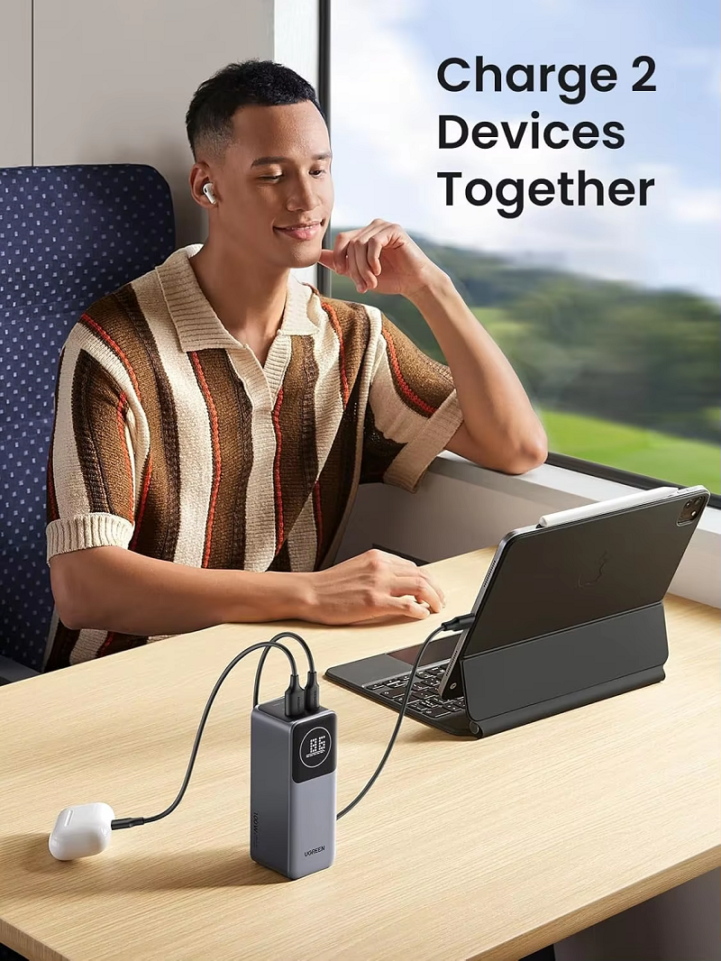 UGREEN 35526B Pin dự phòng Sạc nhanh Nexode 12000mAh 100W , USB C chính hãng