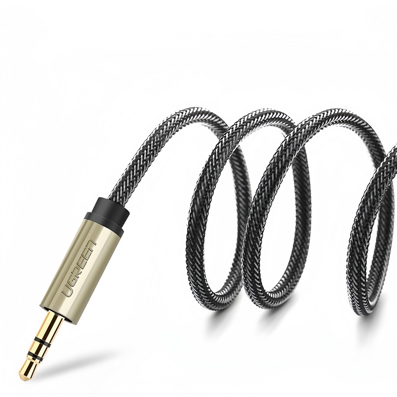 Ugreen 10615 cáp audio 3.5mm ra hai đầu 6.5mm dài 2M mạ vàng 24K cao câp (màu xám)